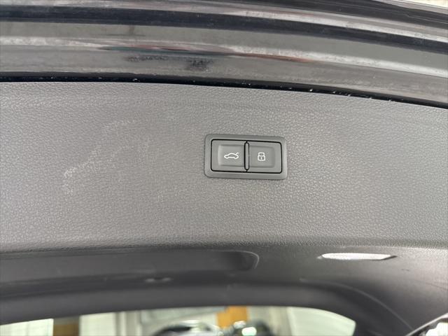 used 2018 Audi Q5 car, priced at $19,884