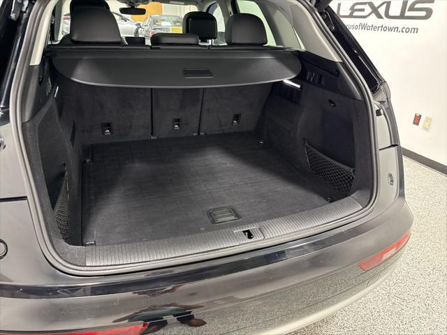 used 2018 Audi Q5 car, priced at $19,884