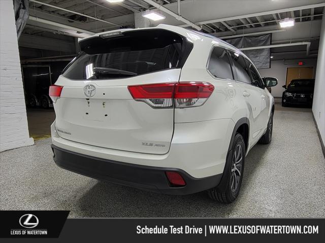 used 2018 Toyota Highlander car, priced at $24,444