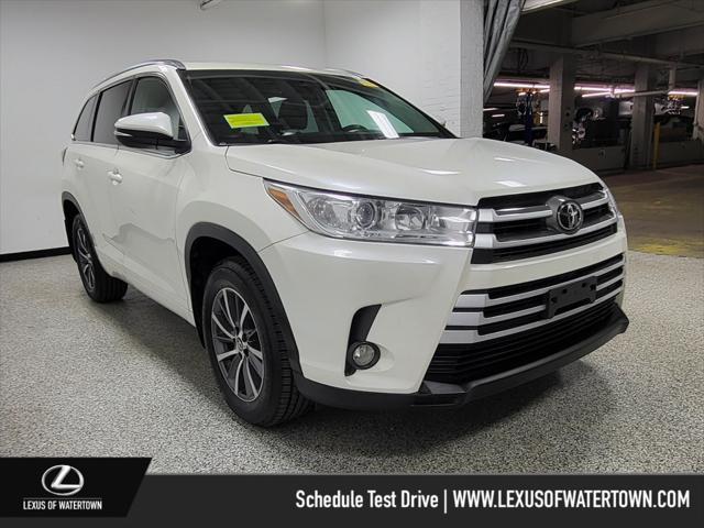 used 2018 Toyota Highlander car, priced at $24,444