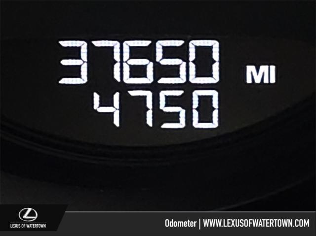 used 2020 Porsche Macan car, priced at $41,992