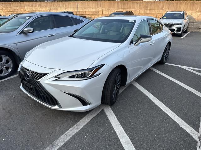 used 2025 Lexus ES 300h car, priced at $46,996