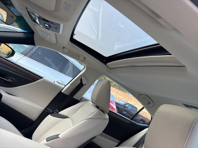 used 2025 Lexus ES 300h car, priced at $46,996