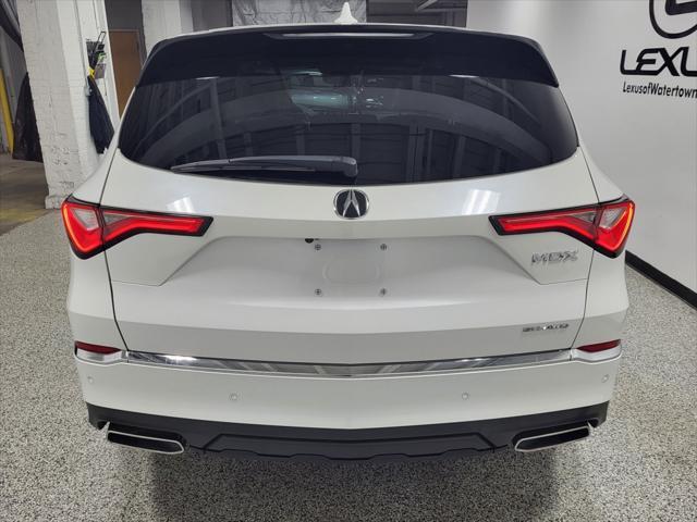 used 2023 Acura MDX car, priced at $40,999