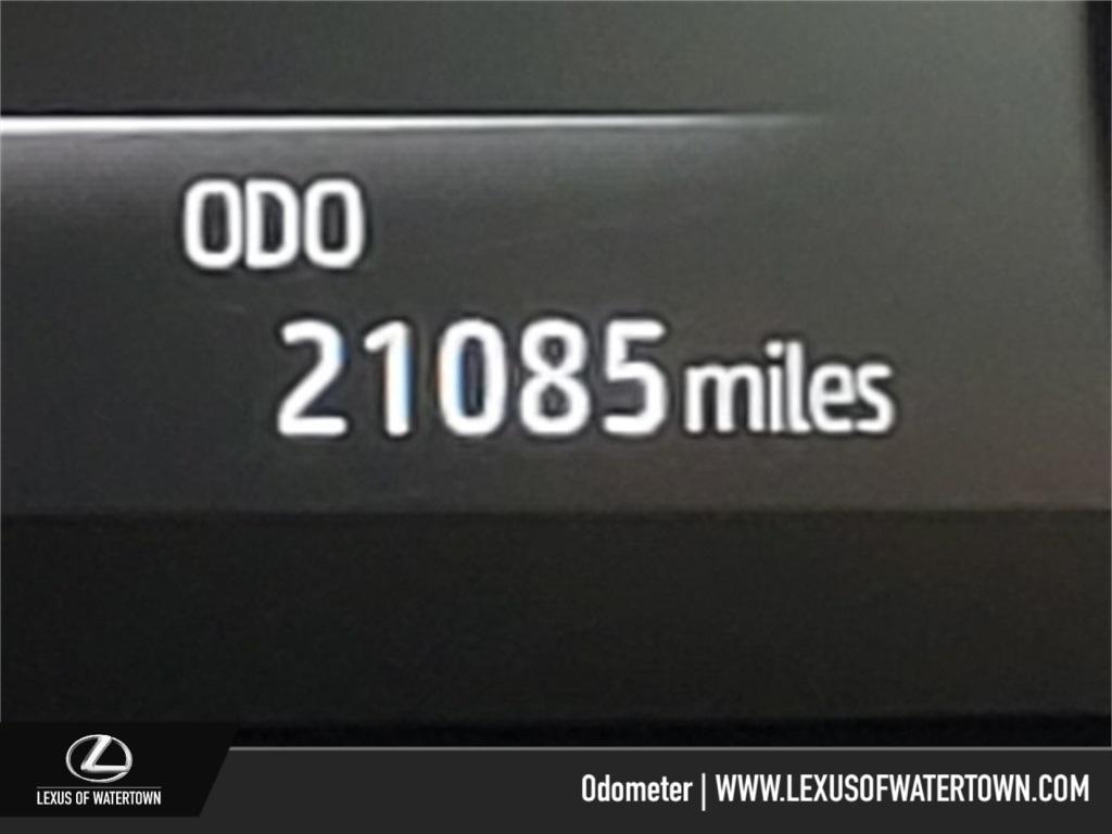 used 2022 Toyota Highlander car, priced at $43,775