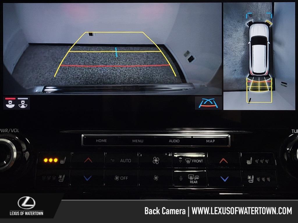 used 2022 Toyota Highlander car, priced at $43,775