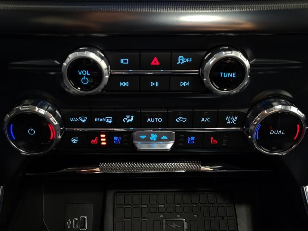 used 2025 Ford F-150 car, priced at $89,992