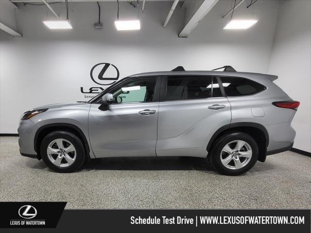 used 2023 Toyota Highlander car, priced at $35,992