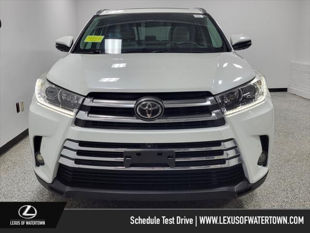 used 2017 Toyota Highlander car, priced at $27,997