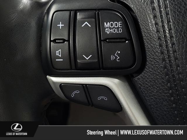 used 2017 Toyota Highlander car, priced at $27,997
