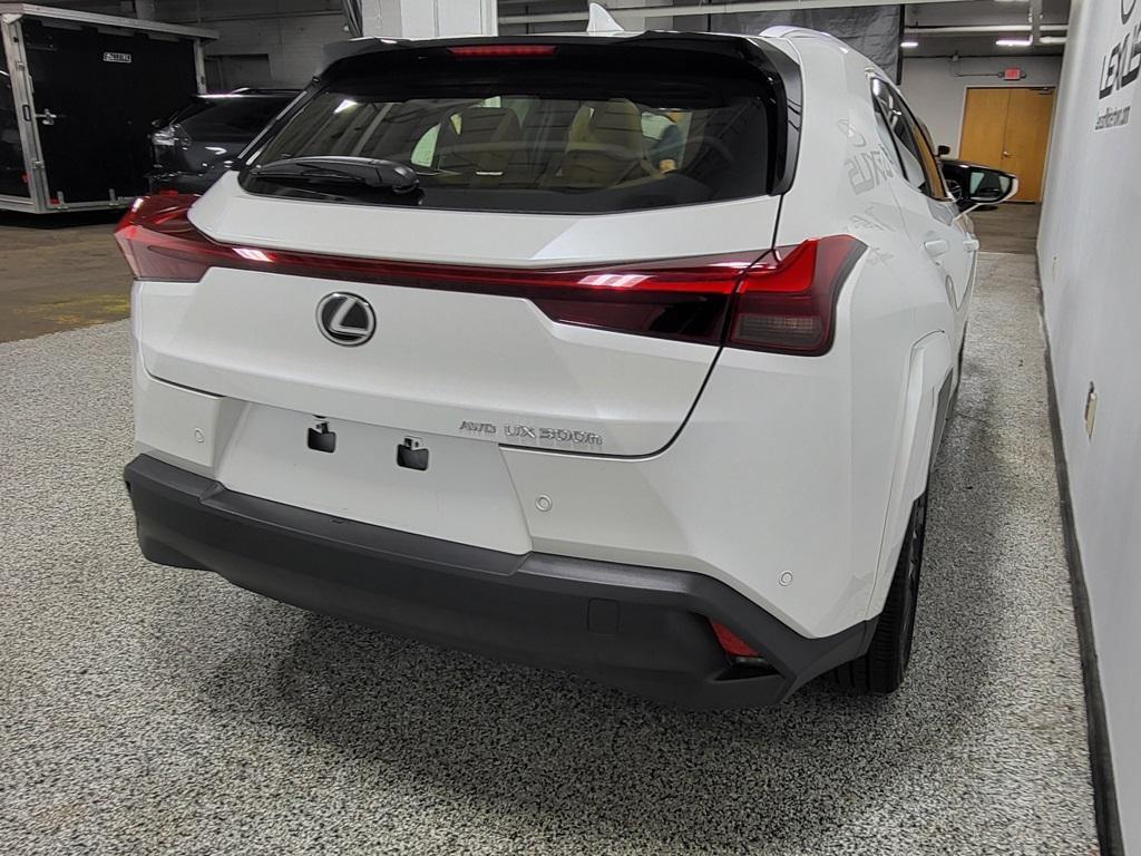 used 2025 Lexus UX 300h car, priced at $40,887