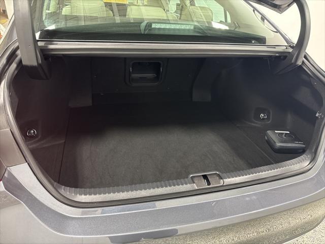 used 2025 Lexus ES 300h car, priced at $44,771