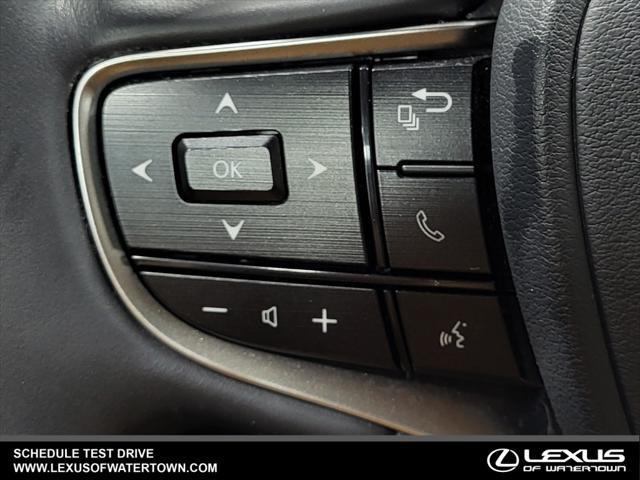 used 2022 Lexus ES 300h car, priced at $39,444