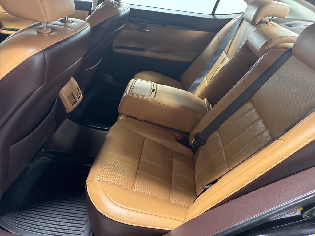 used 2016 Lexus ES 350 car, priced at $20,868