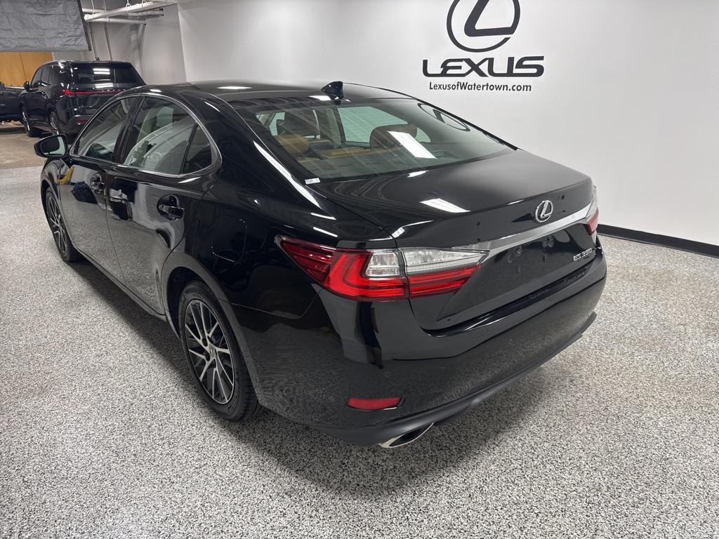 used 2016 Lexus ES 350 car, priced at $20,868