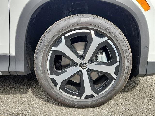 new 2025 Volkswagen Tiguan car, priced at $34,777