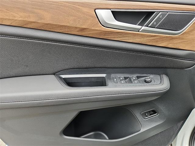 new 2024 Volkswagen Atlas car, priced at $40,777