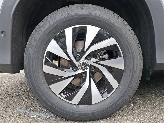 new 2025 Volkswagen Tiguan car, priced at $31,777