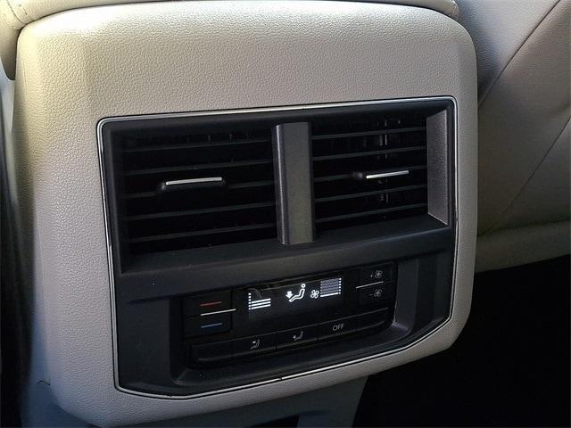 used 2018 Volkswagen Atlas car, priced at $17,777