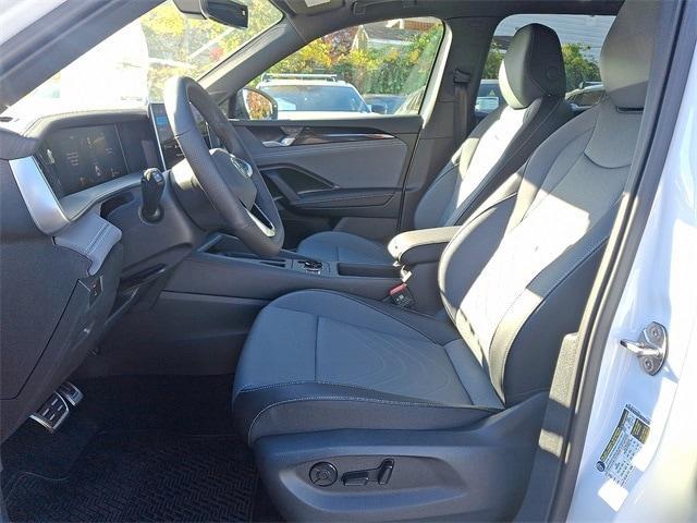 new 2025 Volkswagen Tiguan car, priced at $38,777