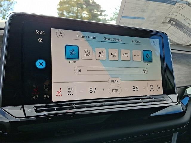 new 2026 Volkswagen Atlas car, priced at $52,099