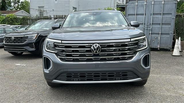 new 2024 Volkswagen Atlas car, priced at $48,806