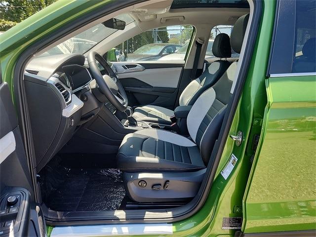 new 2025 Volkswagen Taos car, priced at $32,277