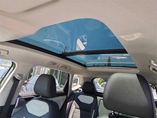 new 2025 Volkswagen Taos car, priced at $32,277
