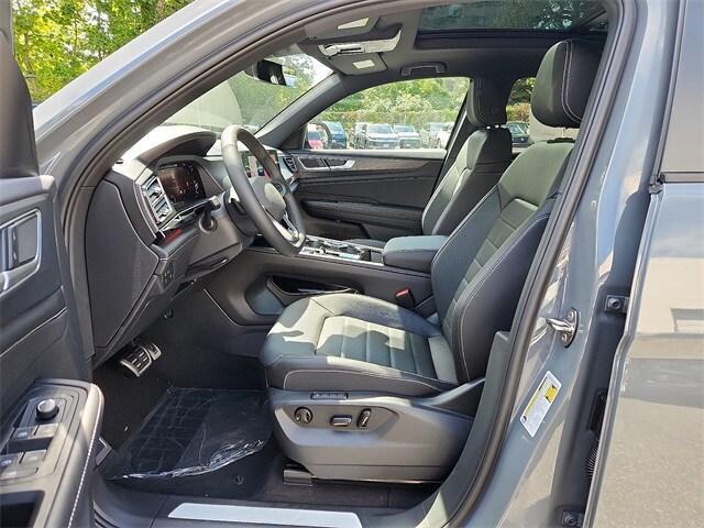 new 2026 Volkswagen Atlas Cross Sport car, priced at $52,876