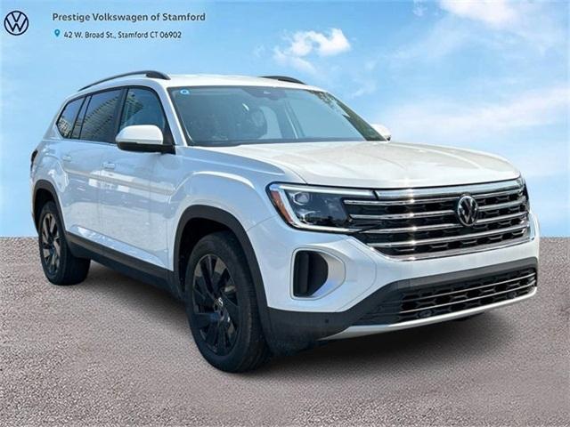 new 2024 Volkswagen Atlas car, priced at $43,362