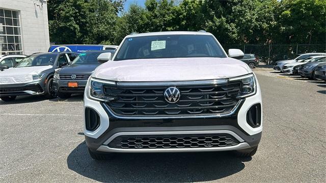 new 2024 Volkswagen Atlas Cross Sport car, priced at $44,211