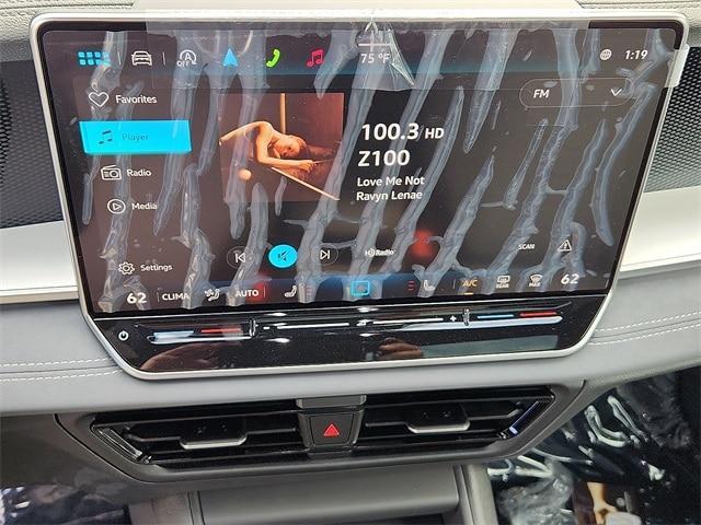 new 2025 Volkswagen Tiguan car, priced at $38,180