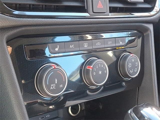 new 2025 Volkswagen Taos car, priced at $27,777