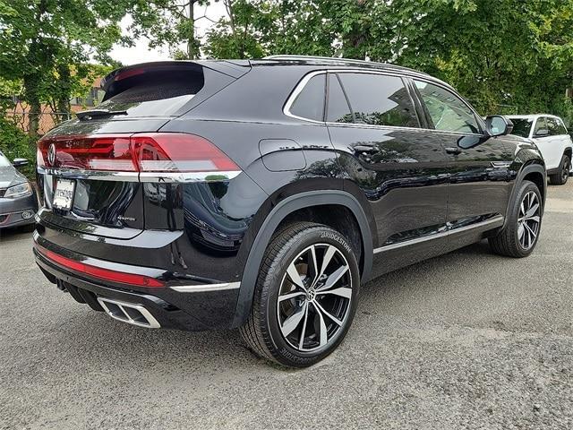 new 2025 Volkswagen Atlas Cross Sport car, priced at $45,777