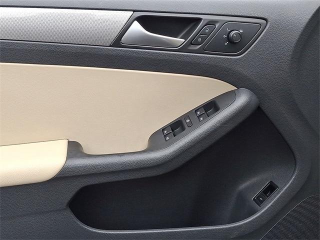 used 2018 Volkswagen Jetta car, priced at $15,277