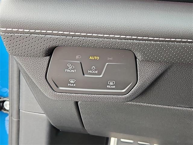 new 2025 Volkswagen Atlas car, priced at $50,777