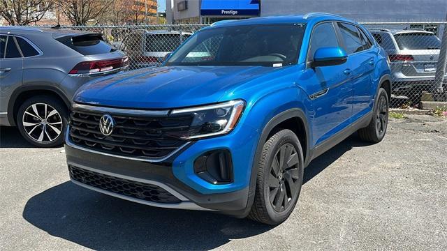 new 2024 Volkswagen Atlas Cross Sport car, priced at $42,351