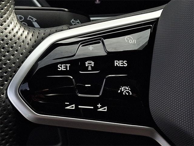 used 2024 Volkswagen Tiguan car, priced at $32,777