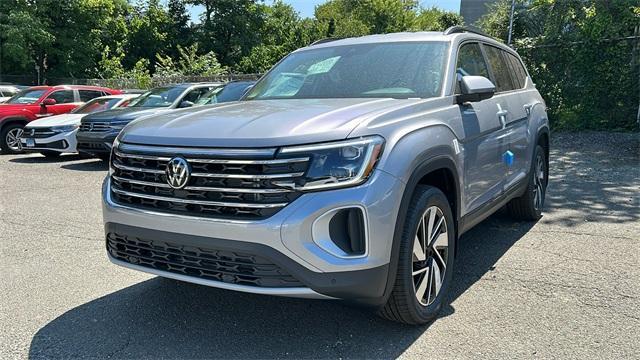 new 2024 Volkswagen Atlas car, priced at $43,722