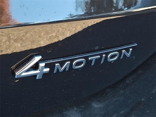 new 2025 Volkswagen Tiguan car, priced at $35,777