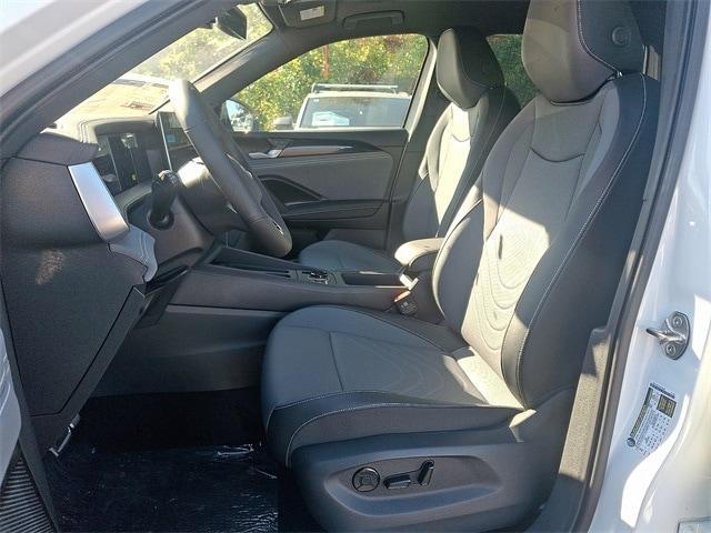 new 2025 Volkswagen Tiguan car, priced at $40,277