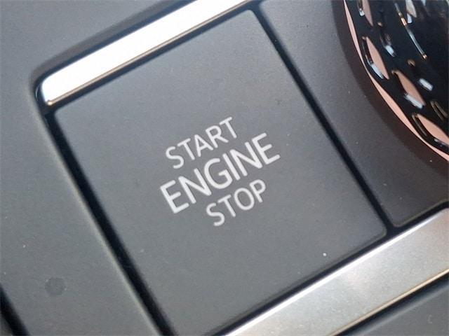 new 2025 Volkswagen Tiguan car, priced at $40,277