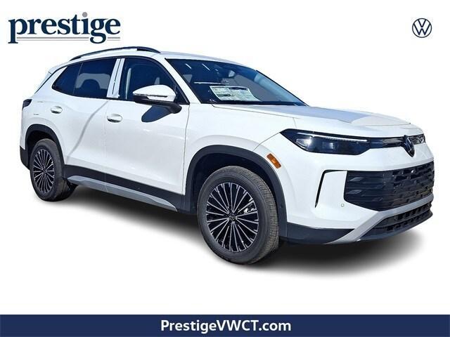 new 2025 Volkswagen Tiguan car, priced at $32,682