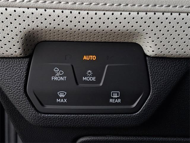 new 2026 Volkswagen Atlas Cross Sport car, priced at $55,433