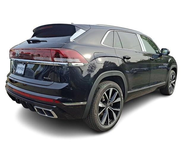 new 2026 Volkswagen Atlas Cross Sport car, priced at $55,433