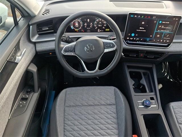 new 2026 Volkswagen Tiguan car, priced at $33,585