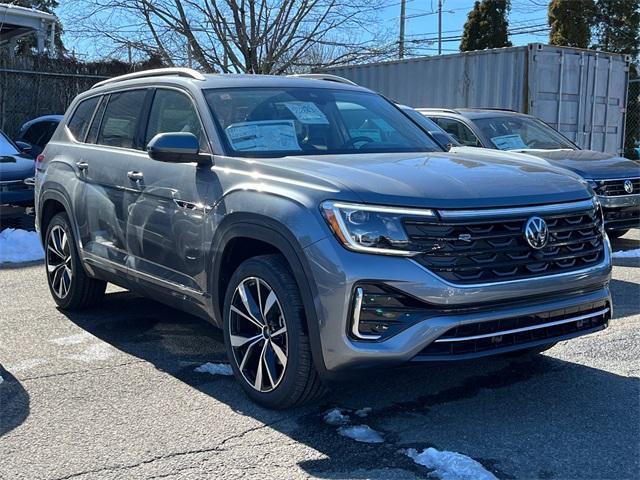 new 2024 Volkswagen Atlas car, priced at $53,405