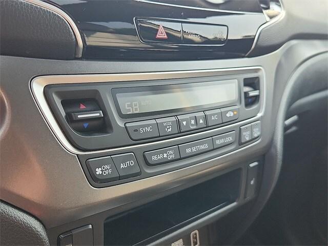 used 2022 Honda Pilot car, priced at $28,777