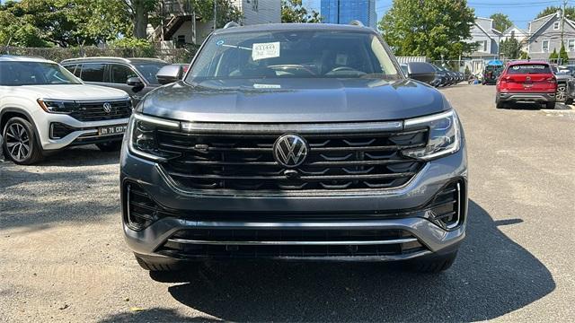 new 2024 Volkswagen Atlas car, priced at $53,125