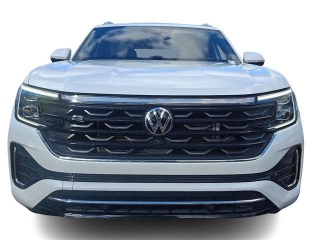 used 2024 Volkswagen Atlas Cross Sport car, priced at $35,777